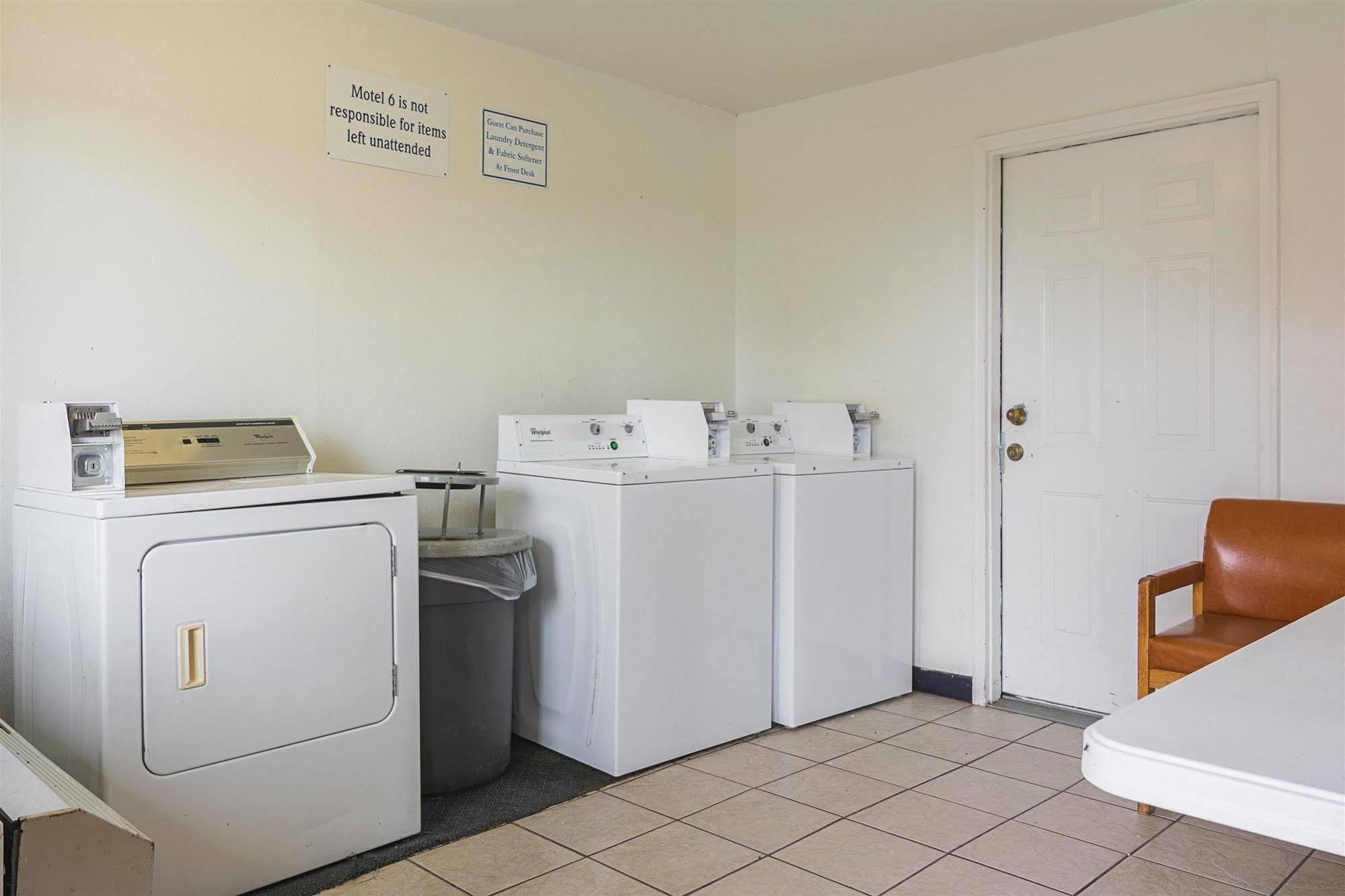 Motel 6-Gainesville, Ga ภายนอก รูปภาพ