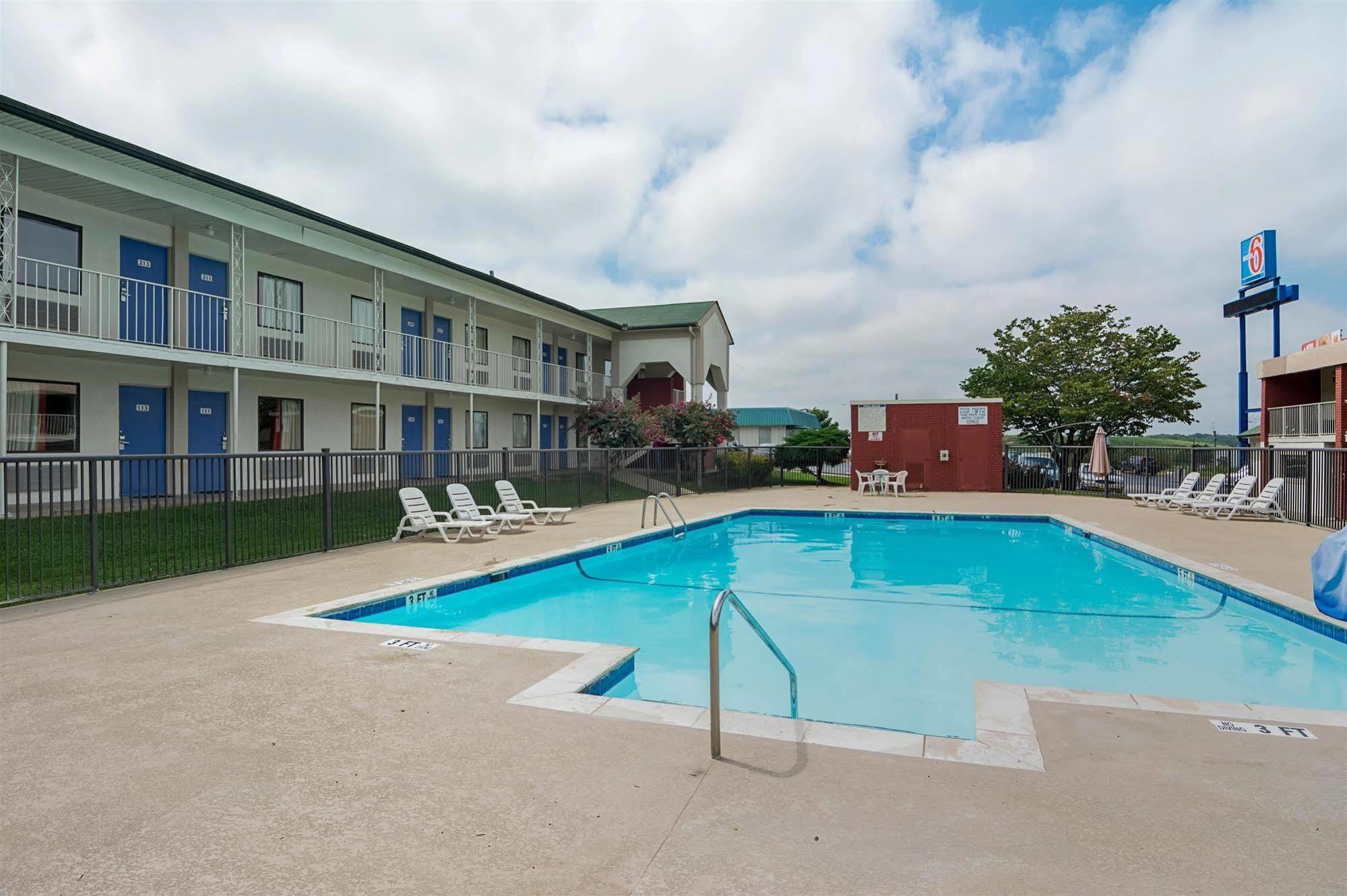 Motel 6-Gainesville, Ga ภายนอก รูปภาพ
