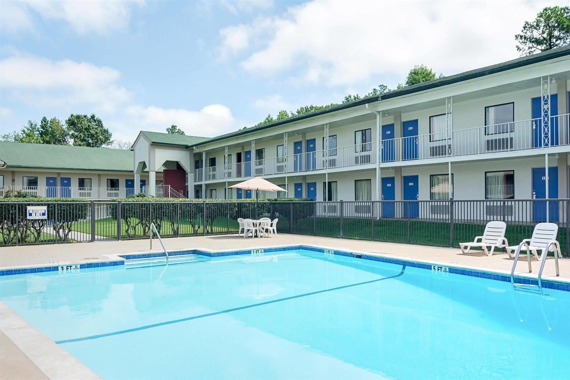 Motel 6-Gainesville, Ga ภายนอก รูปภาพ